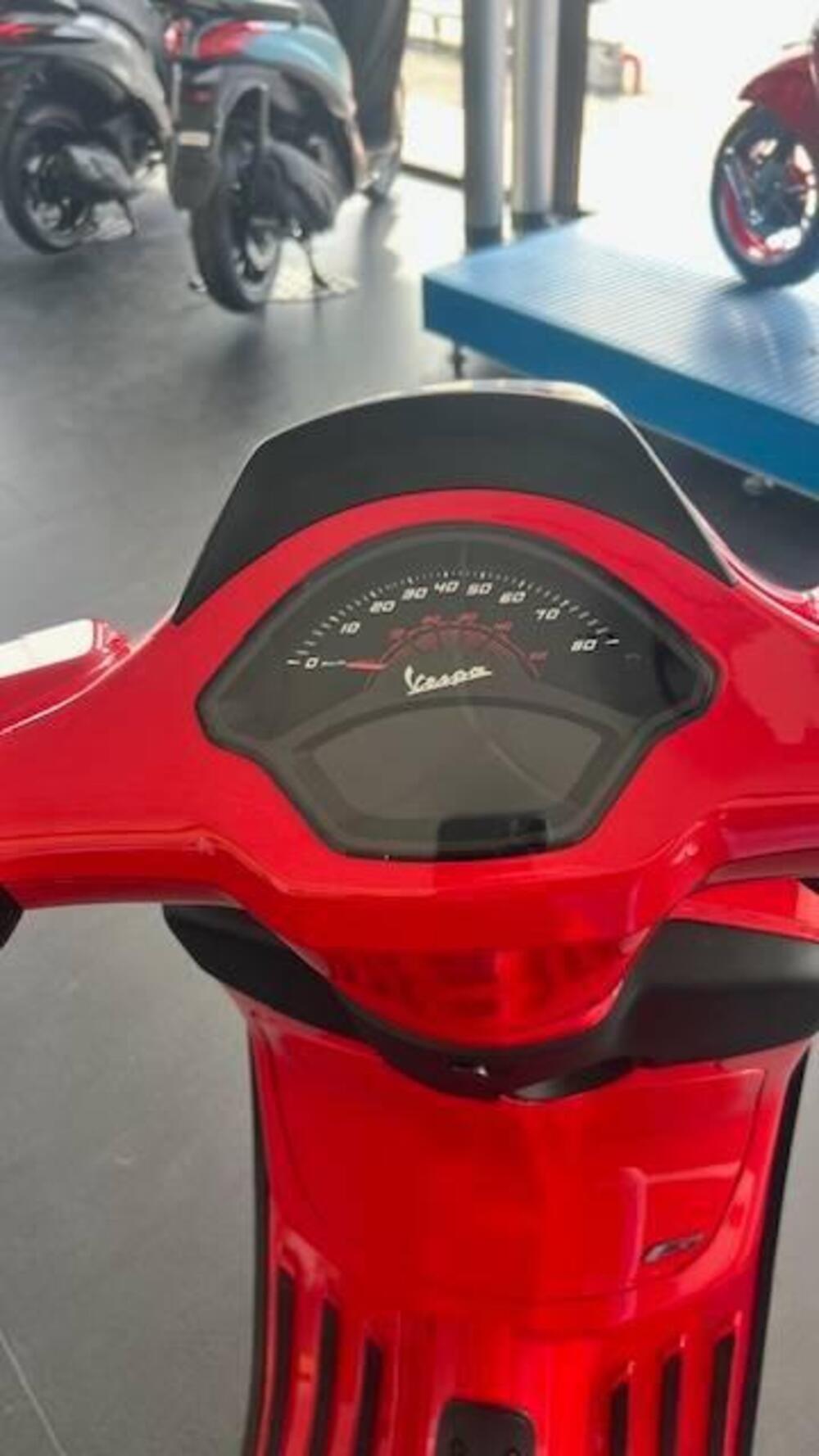 Vespa Sprint 50 (2021 - 24) (5)