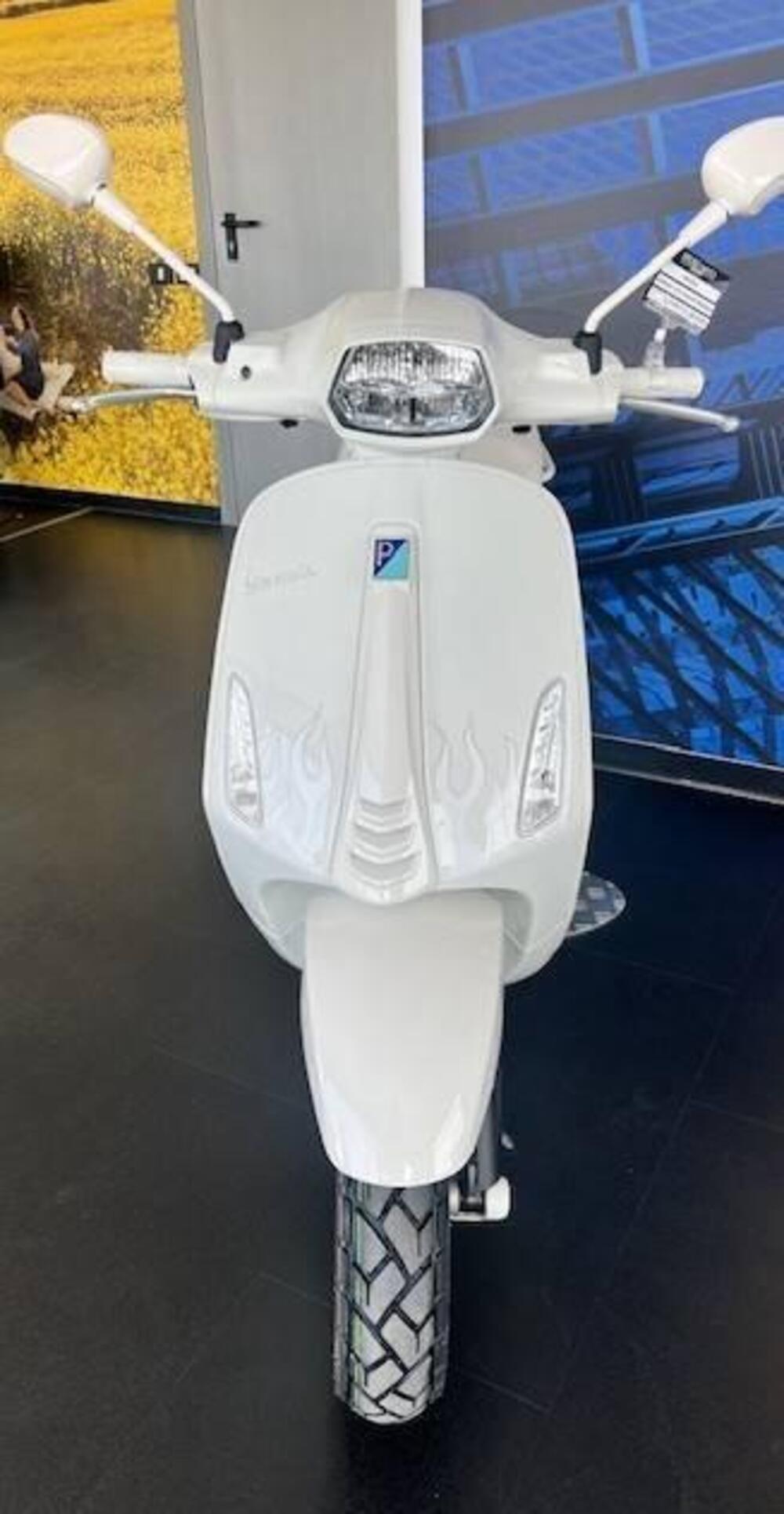 Vespa Sprint 125 Justin Bieber (2022 - 24) (4)