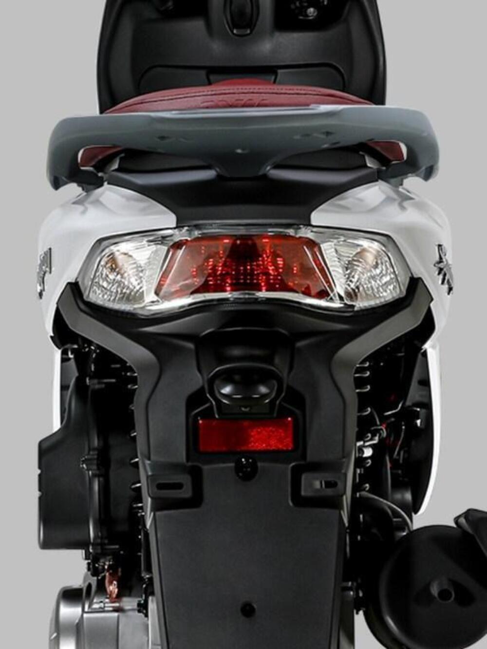 Sym Symphony 125 SR (2025) (9)