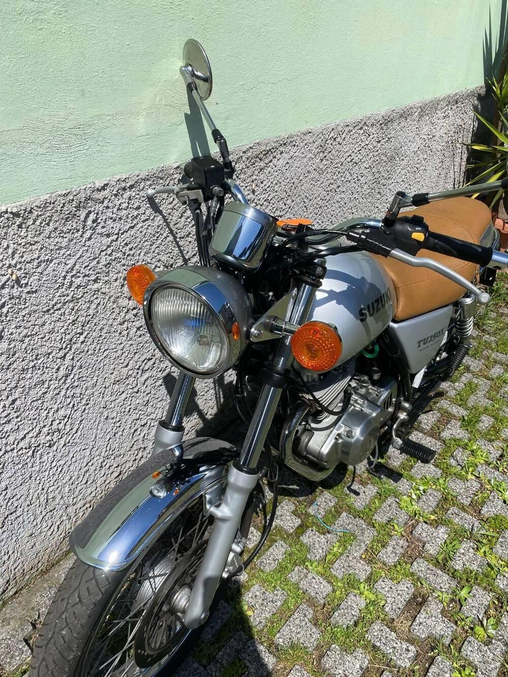 Suzuki TU 250 X (1997 - 03) (3)