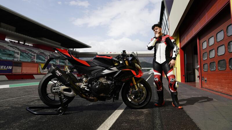Aprilia Tuono V4 Factory 2025: il test al Mugello, pro e contro [VIDEO E GALLERY]