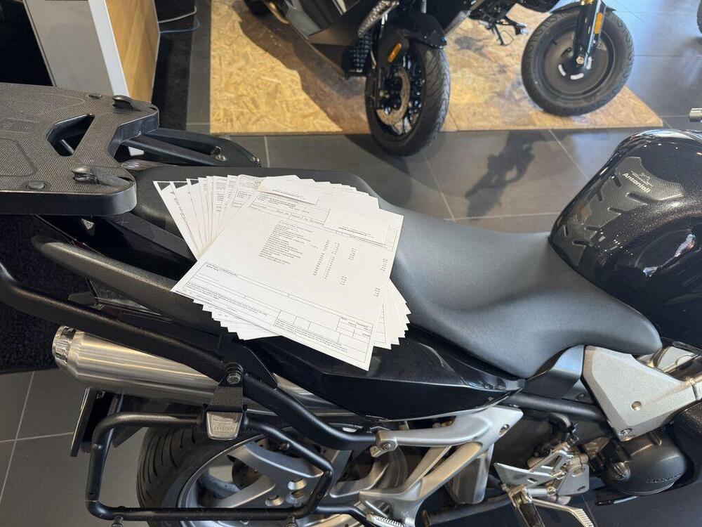 Honda VFR 800 (2006 - 13) (13)