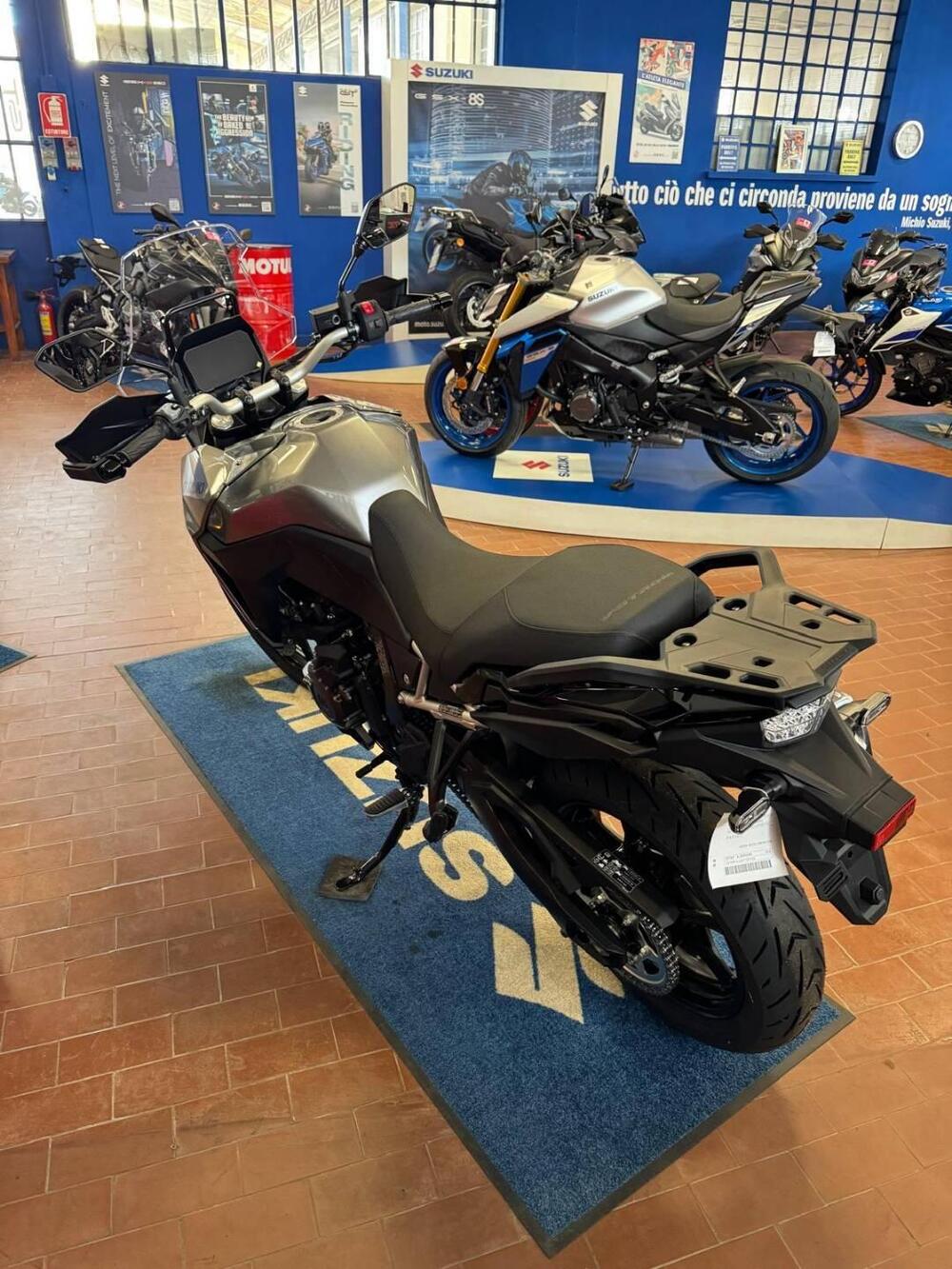 Suzuki V-Strom 800SE (2023 - 24) (8)