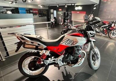 Moto Guzzi V85 TT (2024 - 25) nuova