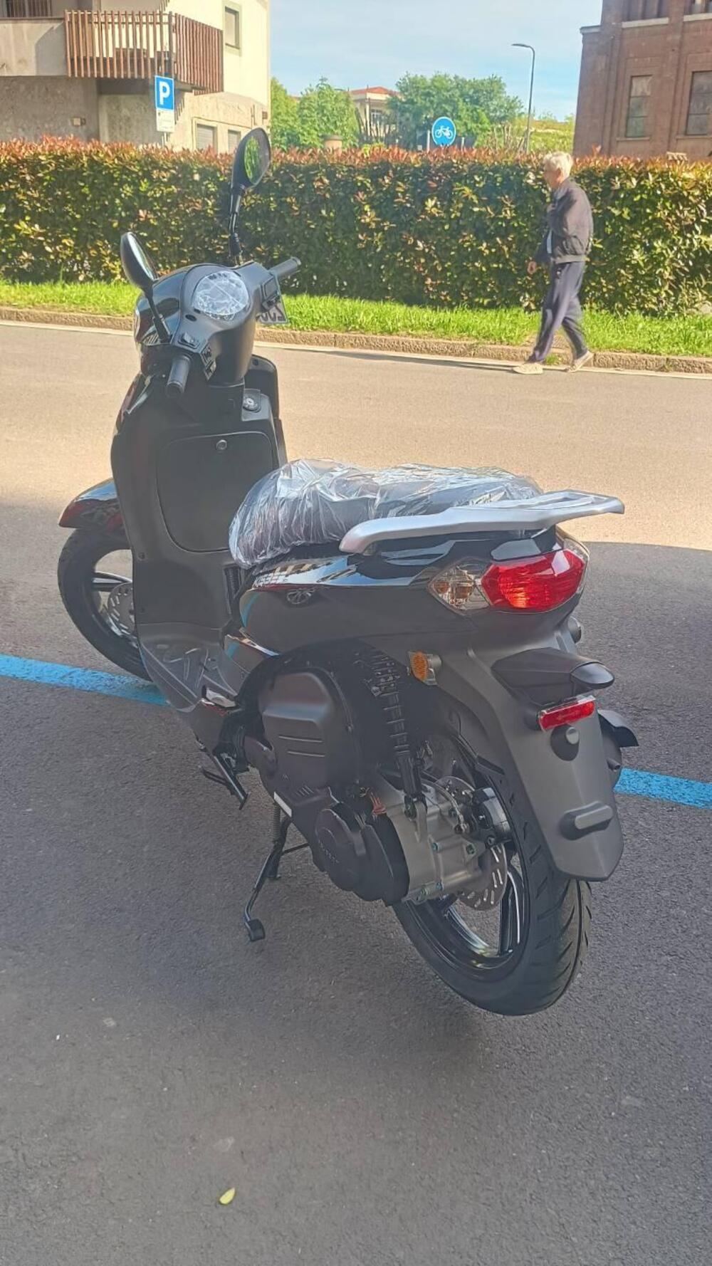 Peugeot Kisbee M 125 (2025) (2)