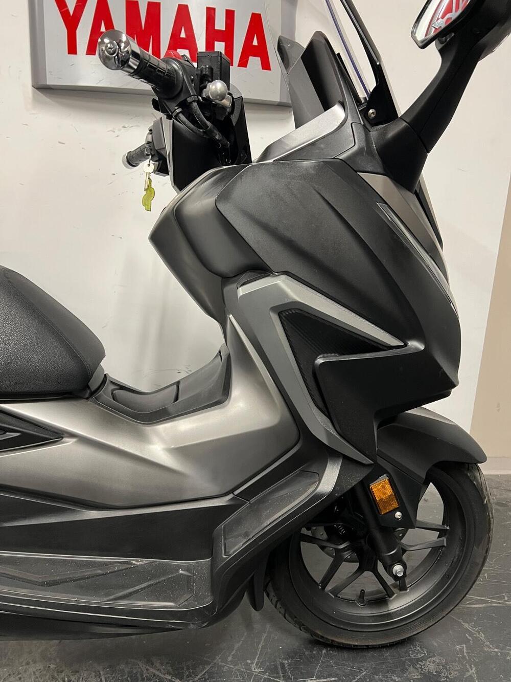 Honda Forza 350 (2022 - 24) (6)