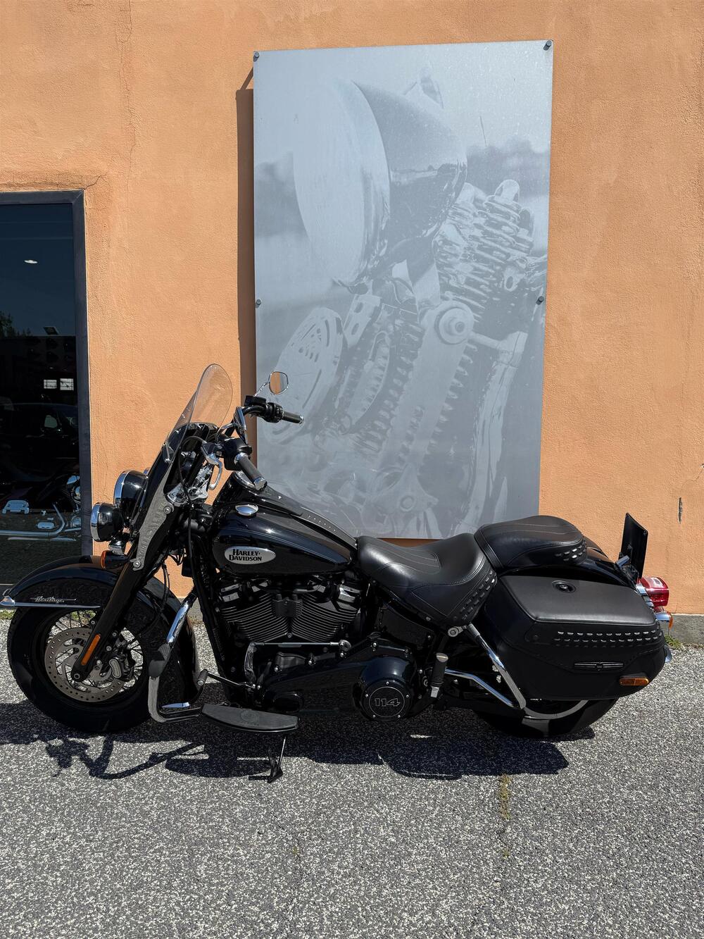 Harley-Davidson Heritage Classic (2021 - 24) (2)