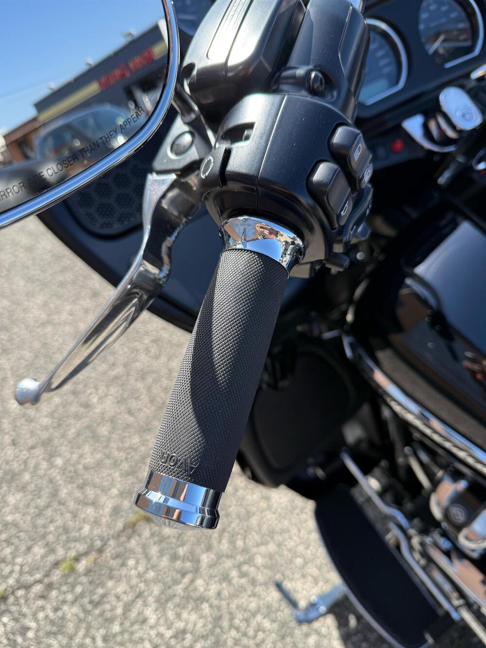 Harley-Davidson 114 Road Glide Ultra (2019) - FLTRXU (4)