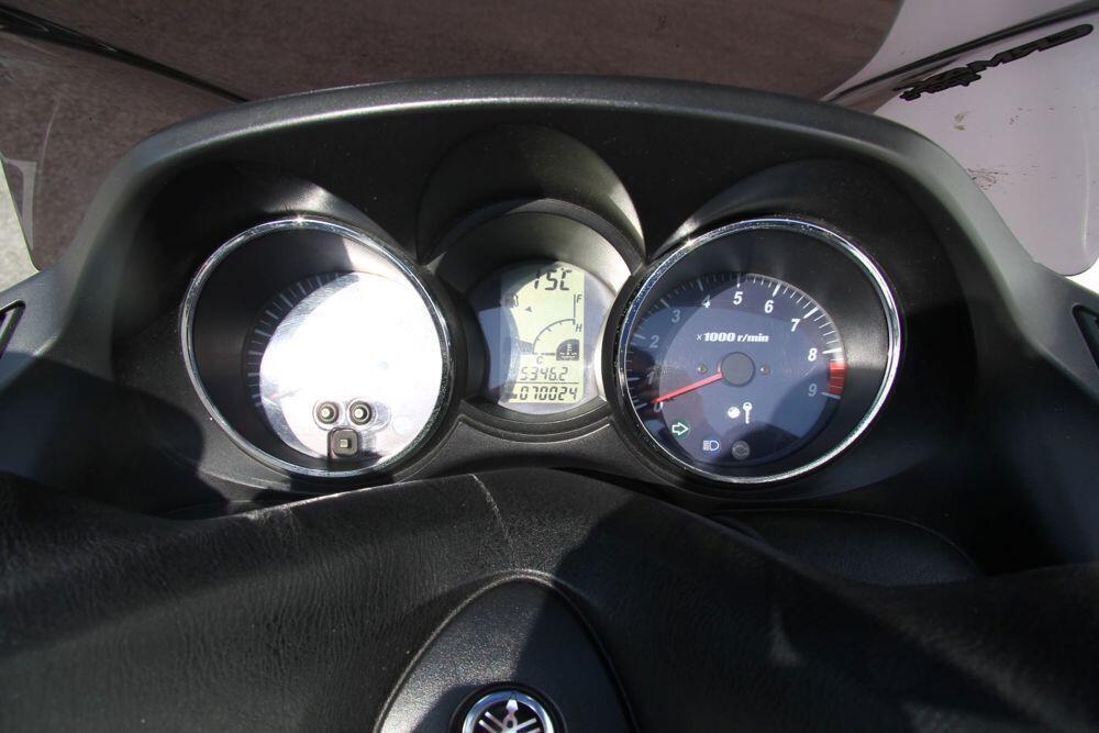 Yamaha Majesty 400 (2004 - 08) (5)