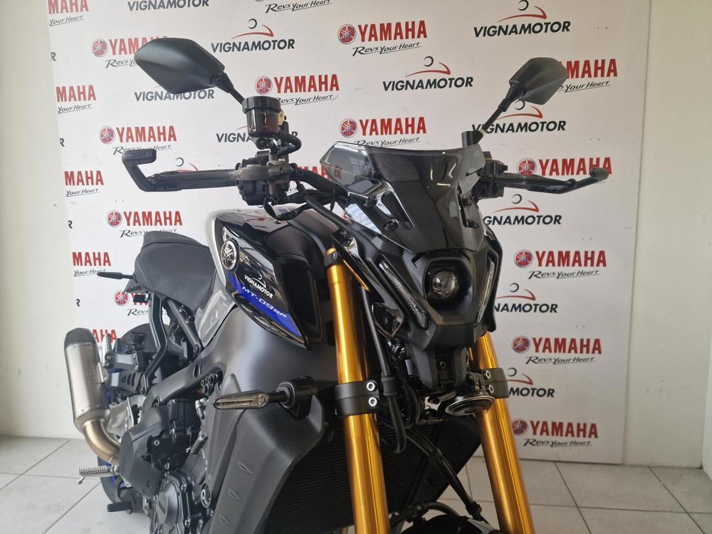 Yamaha MT-09 SP (2021 - 23) (2)