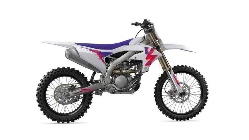 Yamaha YZ 250 50° Anniversario (2024) (4)