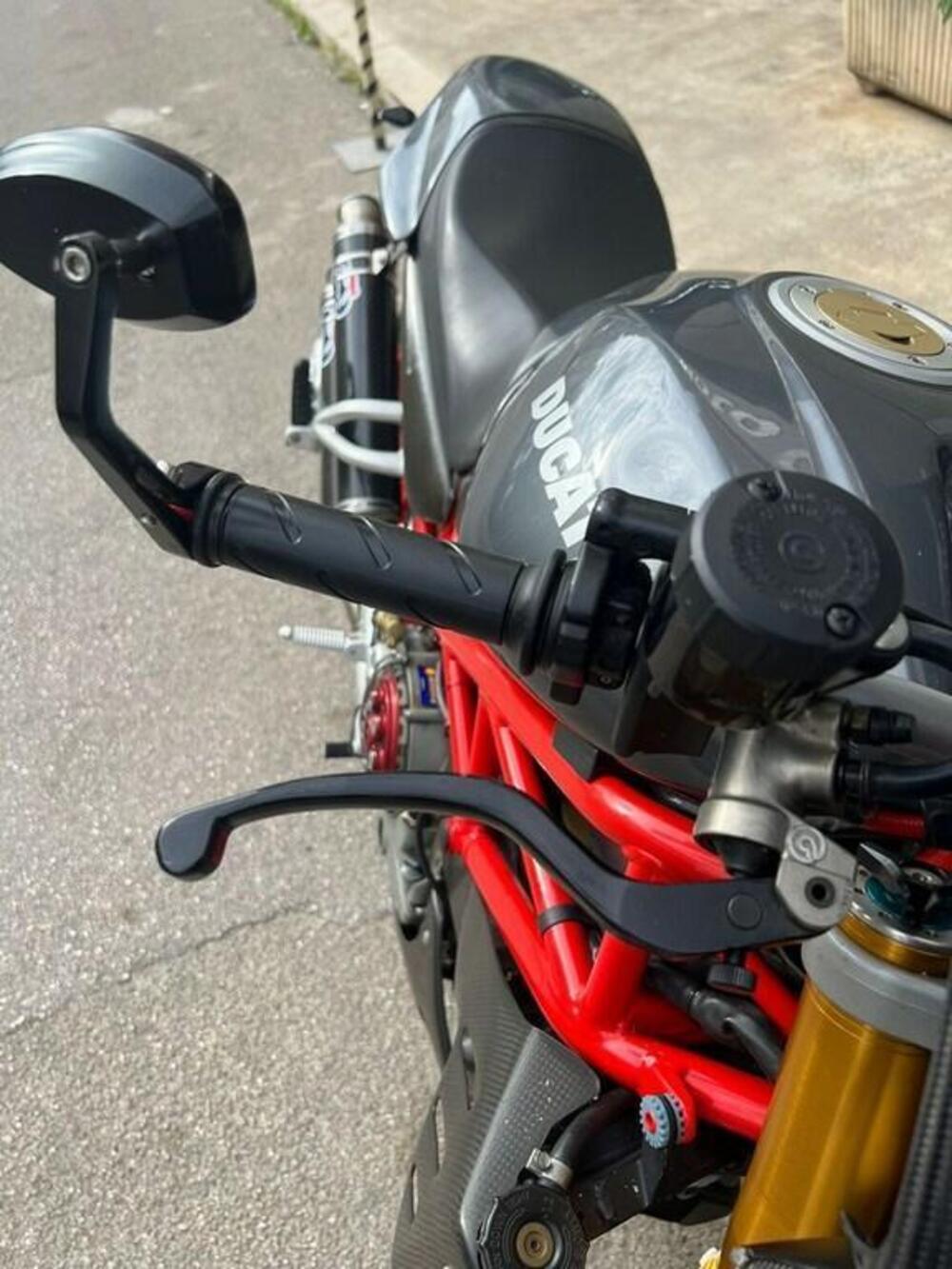 Ducati Monster 900 S4 (2001 - 02) (9)