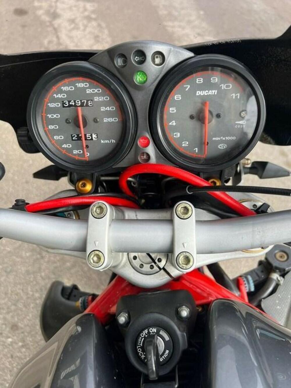 Ducati Monster 900 S4 (2001 - 02) (10)