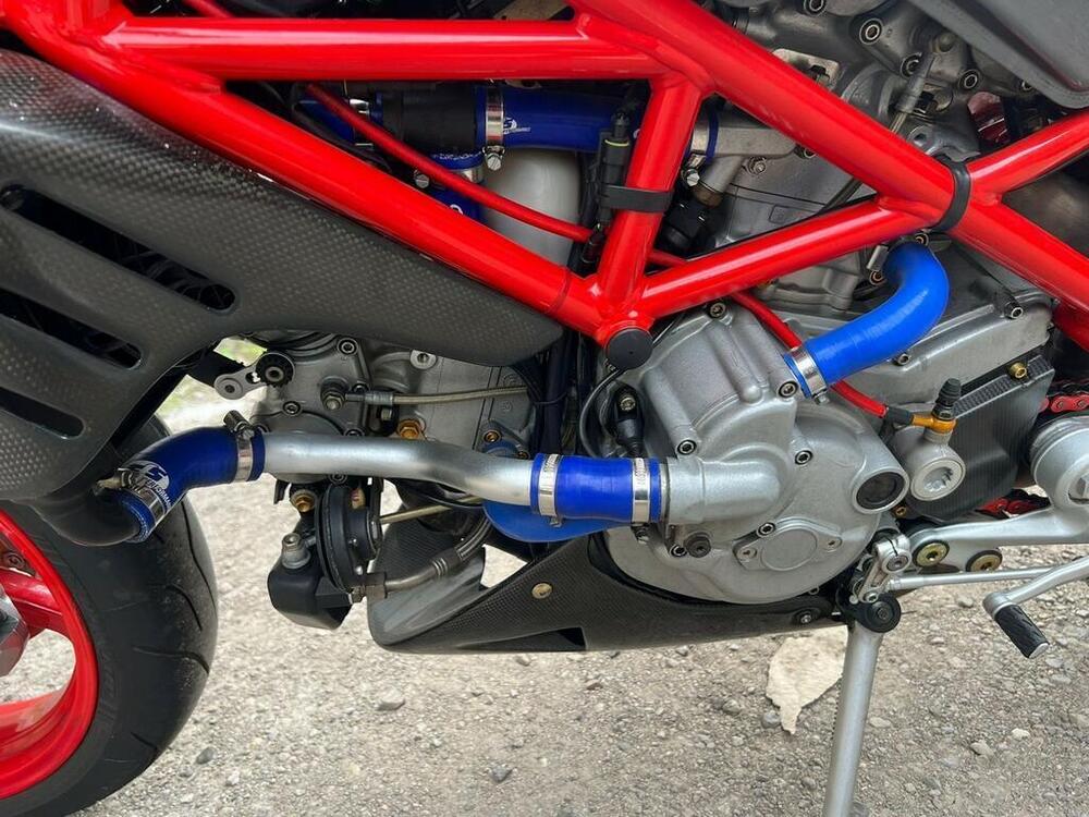 Ducati Monster 900 S4 (2001 - 02) (12)