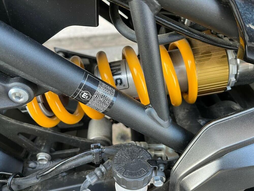 Kawasaki Z 900 SE (2022 - 24) (5)