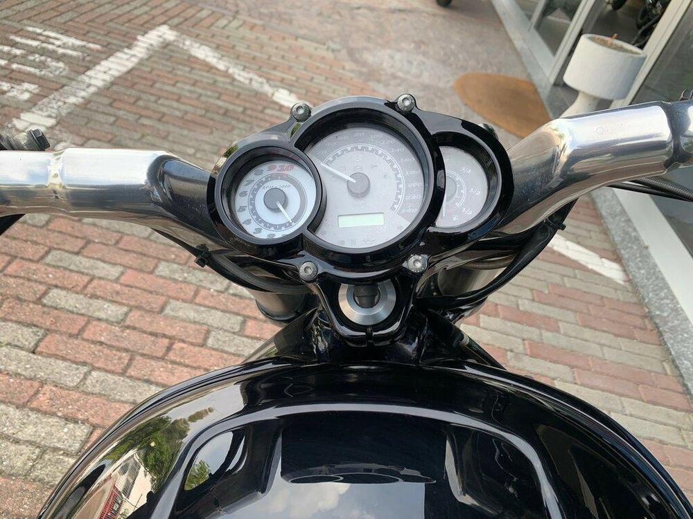Harley-Davidson 1250 V-Rod Muscle (2009 - 17) - VRSCF (5)