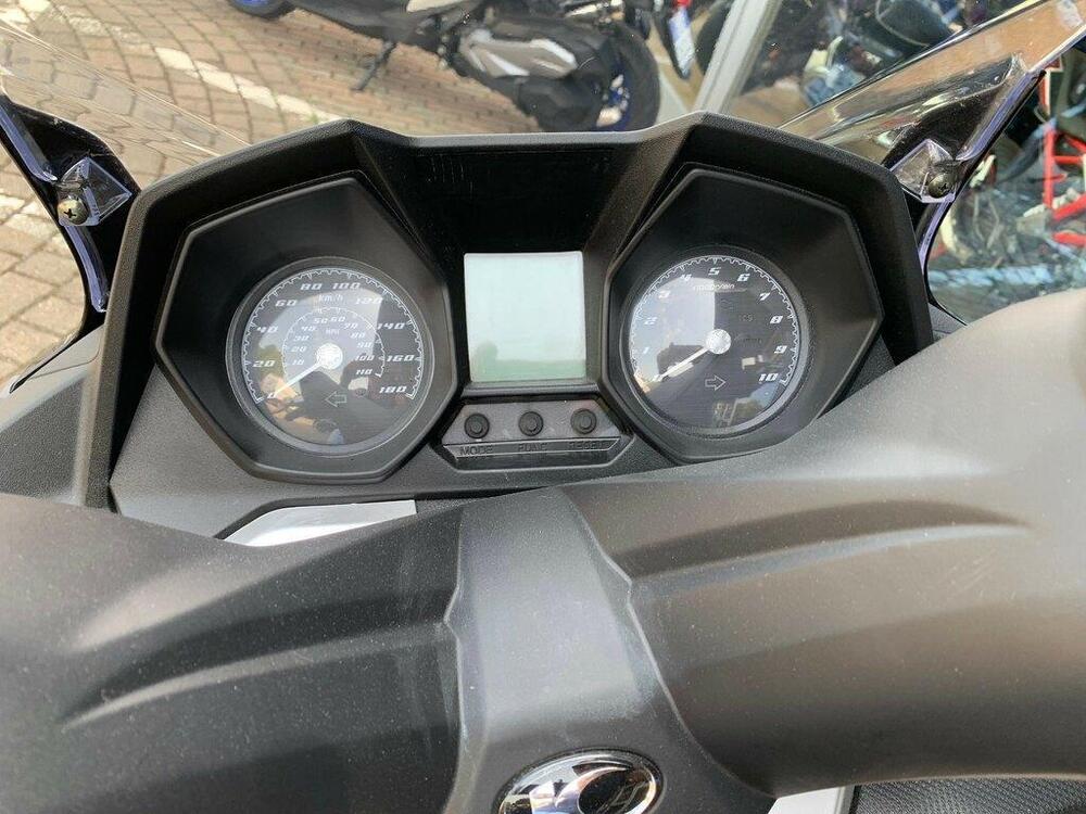 Kymco Downtown 350i TCS (2021 - 25) (14)