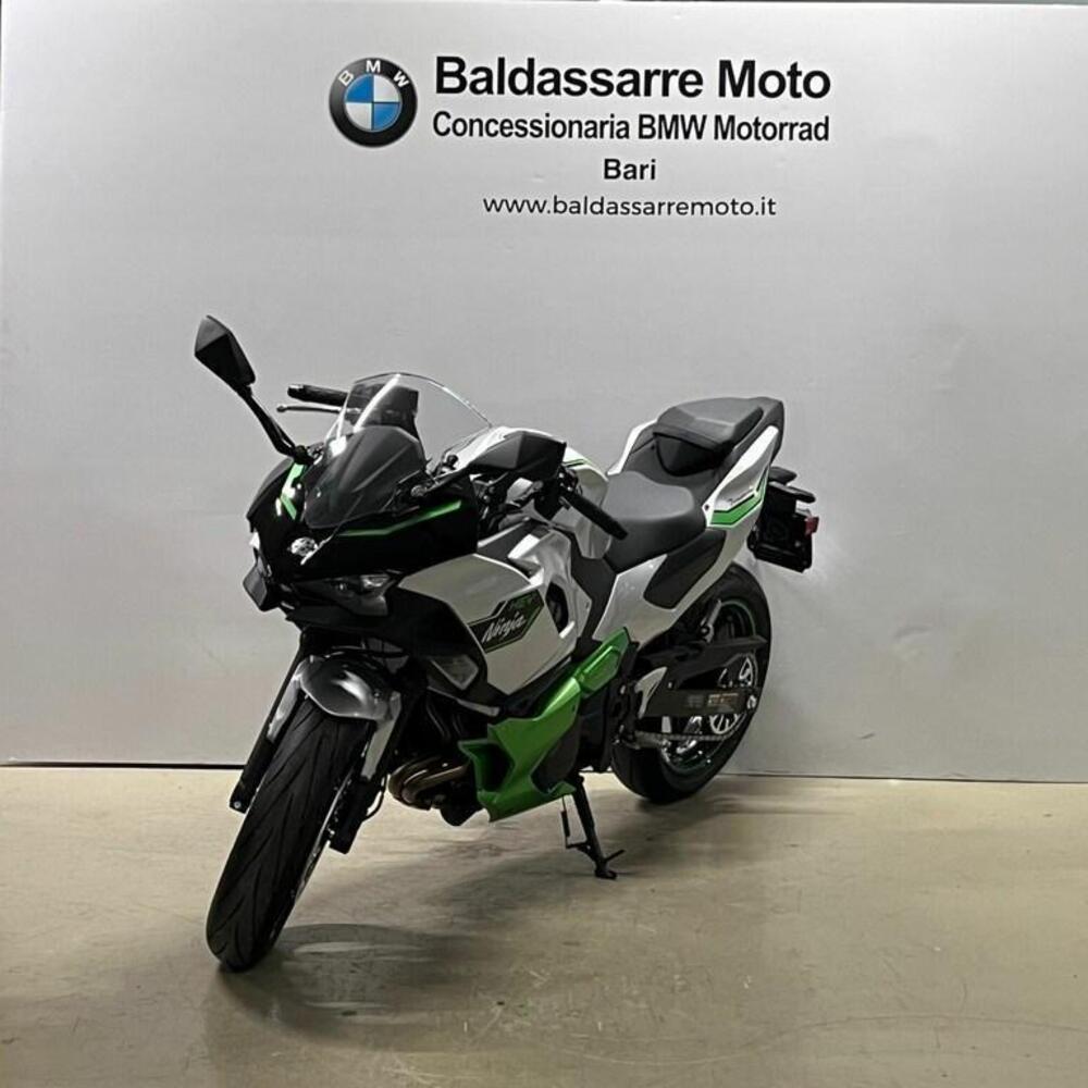 Kawasaki Ninja 7 Hybrid (2024 - 25) (3)