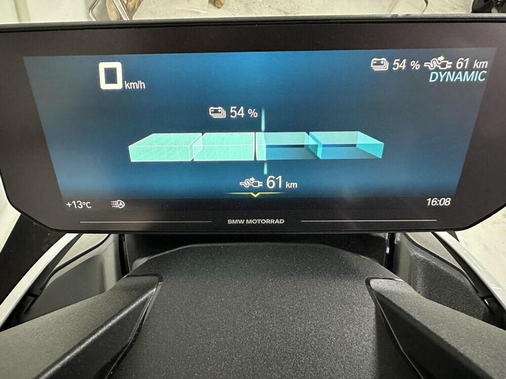 Bmw CE 04 (2021 - 25) (6)