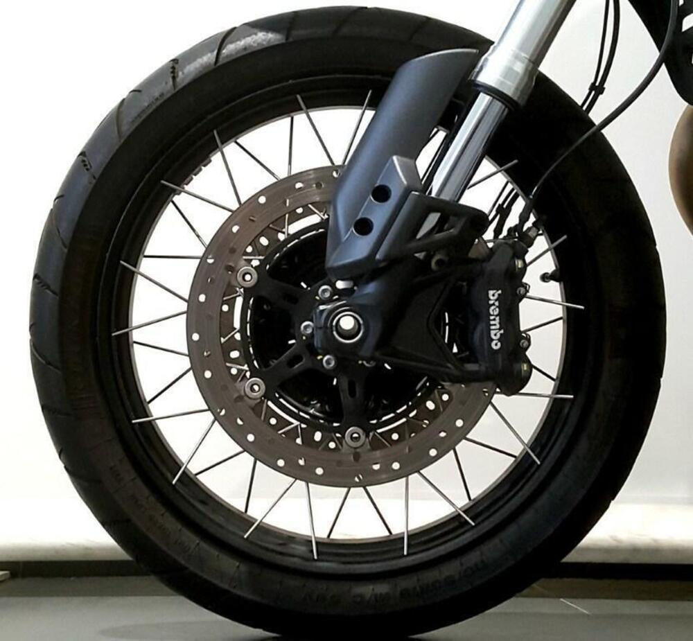 Moto Guzzi V85 TT (2021 - 23) (7)