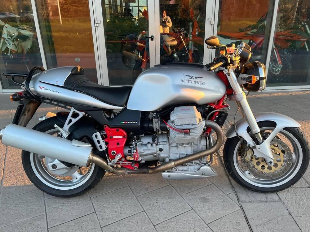 Moto Guzzi V11 Sport Naked (2002 - 05) (2)