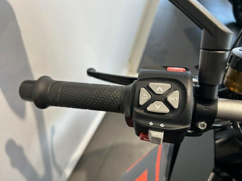 KTM 1290 Super Duke GT (2019 - 20) (3)