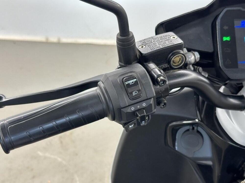 Piaggio 1 (2022 - 25) (11)