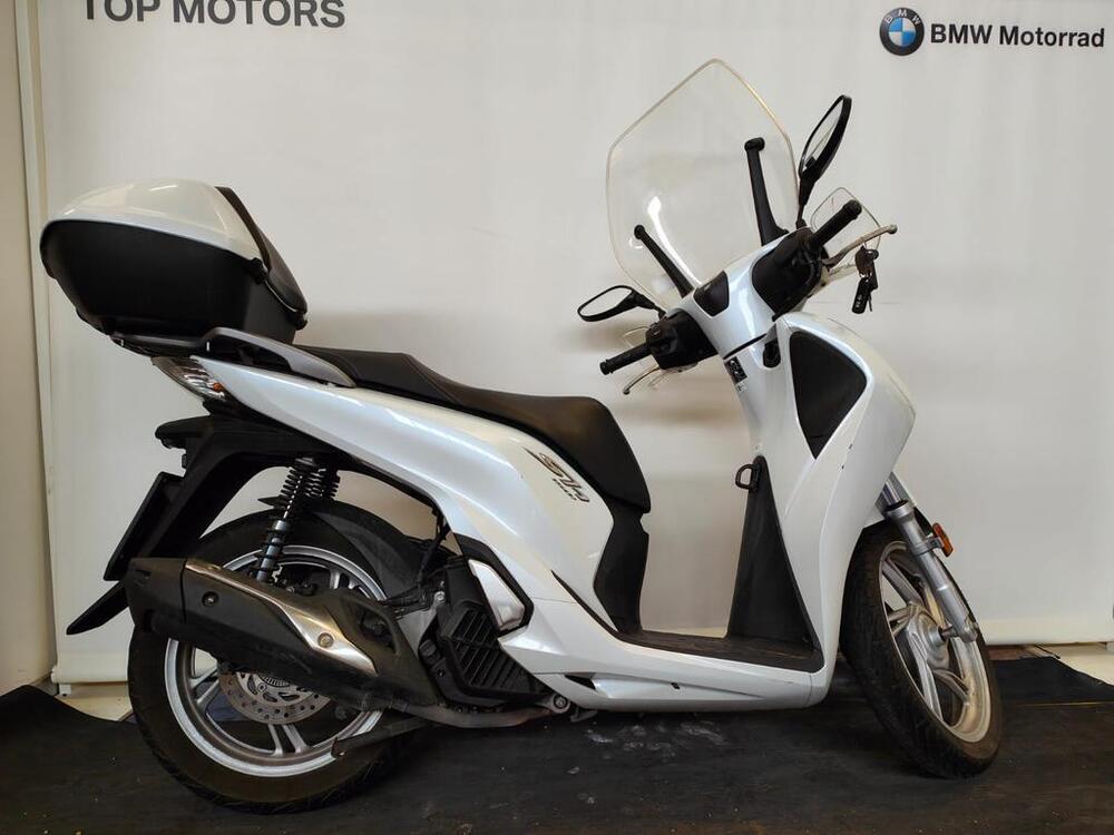 Honda SH 150 i (2017 - 19) (2)