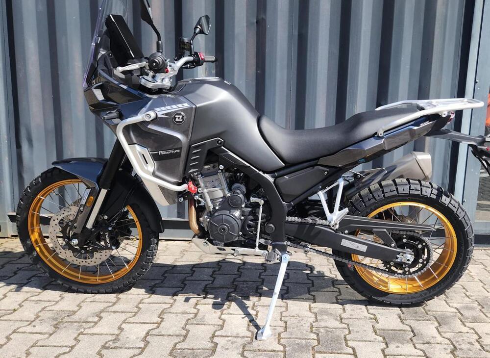 Kove 800X Pro (2024 - 26) (2)