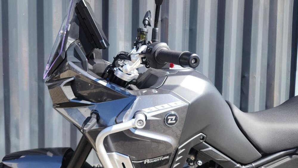 Kove 800X Pro (2024 - 26) (9)