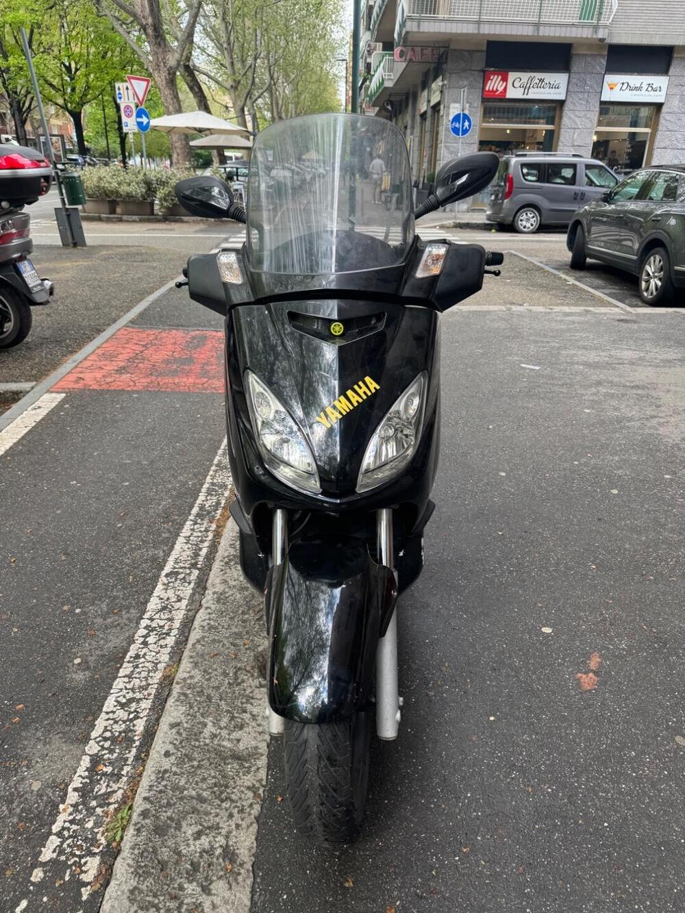 Yamaha X-Max 250 (2005 - 07) (6)