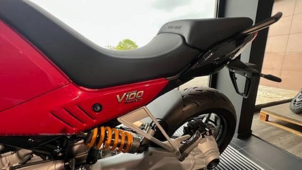 Moto Guzzi V100 Mandello Wind Tunnel (2025) (5)