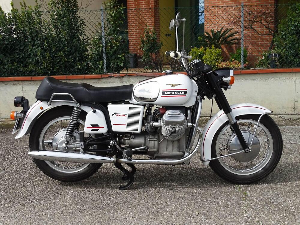 Moto Guzzi V7 ANNO 1983 (5)