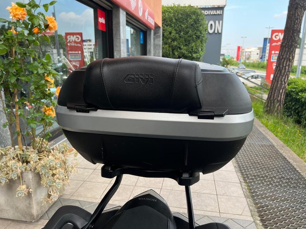 Honda VFR 1200 F DCT ABS (2010 - 16) (14)