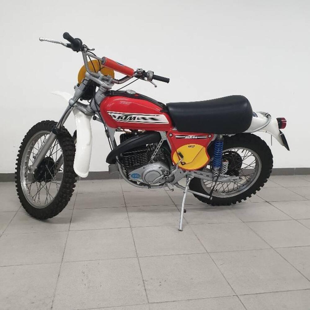 KTM GS 125 (2)