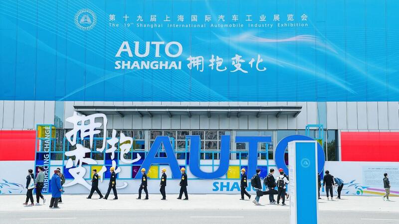 Shanghai 2025, il futuro dell&rsquo;auto si scrive in Cina &ndash; BYD, Xiaomi, Huawei, Toyota, Nissan protagoniste, nuove batterie e guida autonoma sono le parole chiave del salone