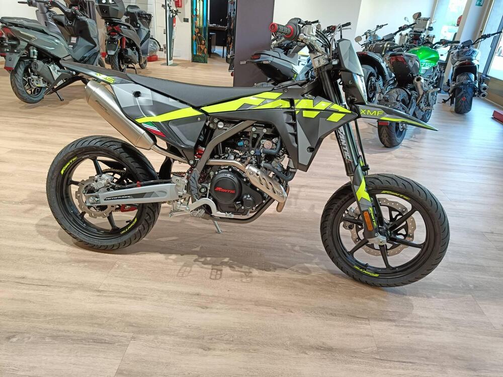 Fantic Motor XMF 125 Performance (2025)