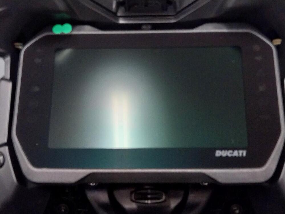 Ducati Multistrada V4 Pikes Peak (2025) (17)