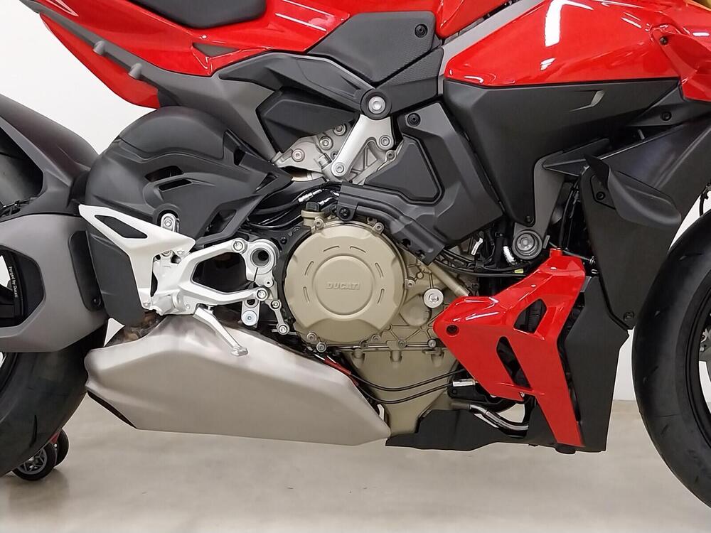 Ducati Streetfighter V4 S (2025) (8)