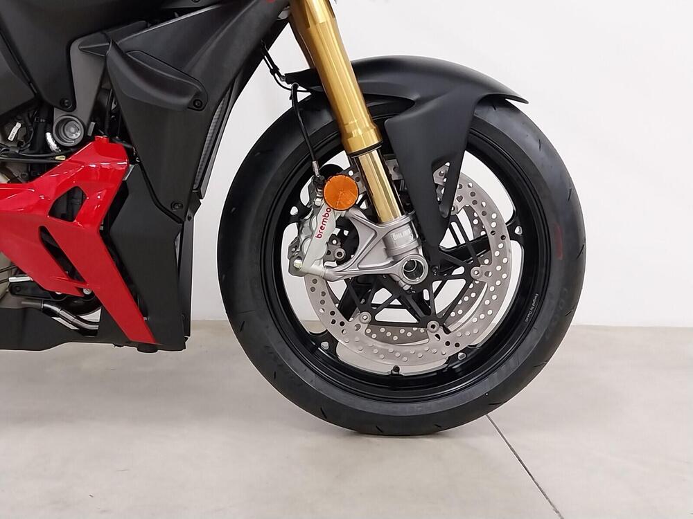Ducati Streetfighter V4 S (2025) (9)