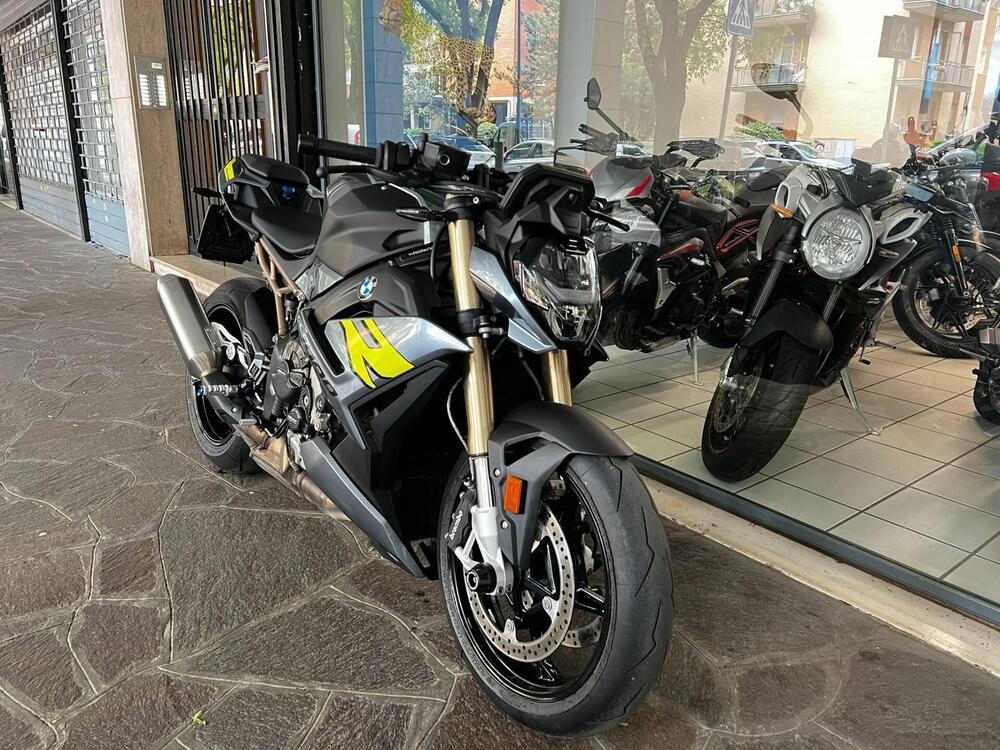 Bmw S 1000 R (2021 - 24) (2)