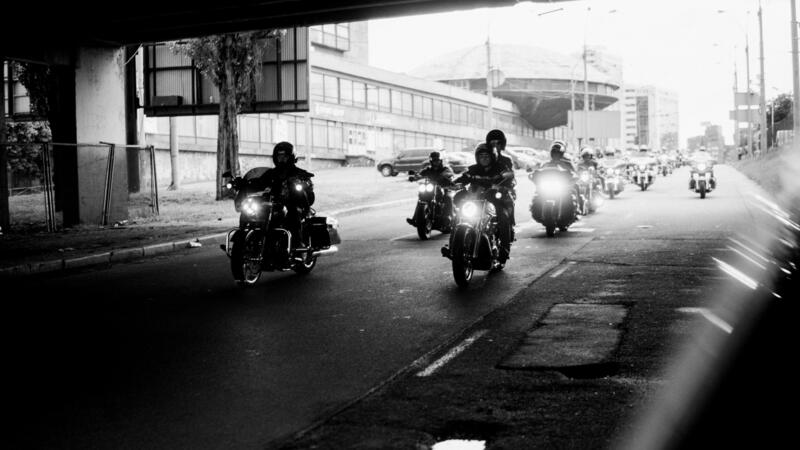 Buenos Aires, nuove restrizioni per motociclisti: non si pu&ograve; viaggiare in moto in due