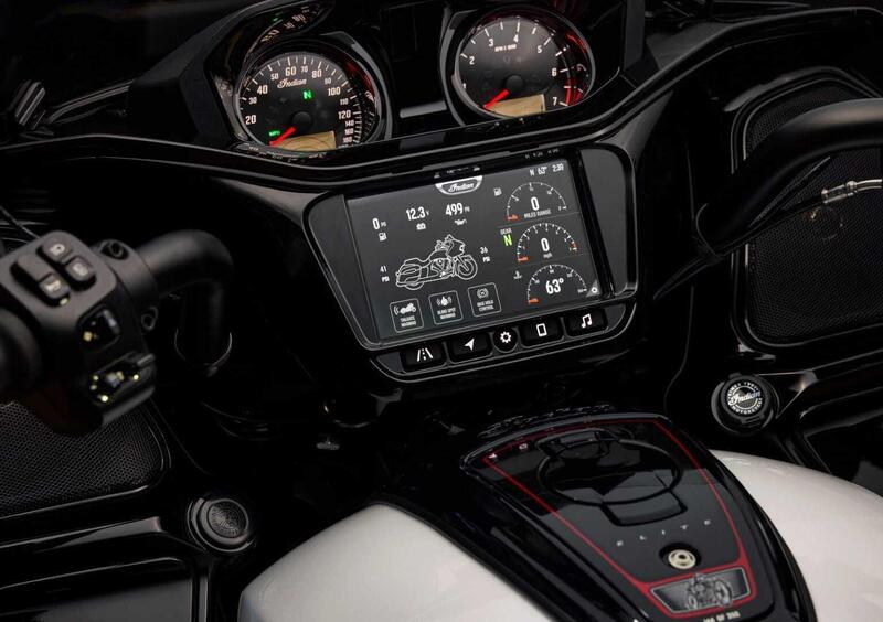 Indian Challenger Challenger 1834 Powerplus Elite (2025) (9)