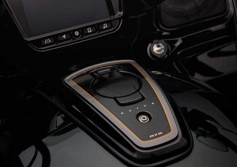 Indian Pursuit Pursuit 1834 Powerplus Elite (2025) (9)