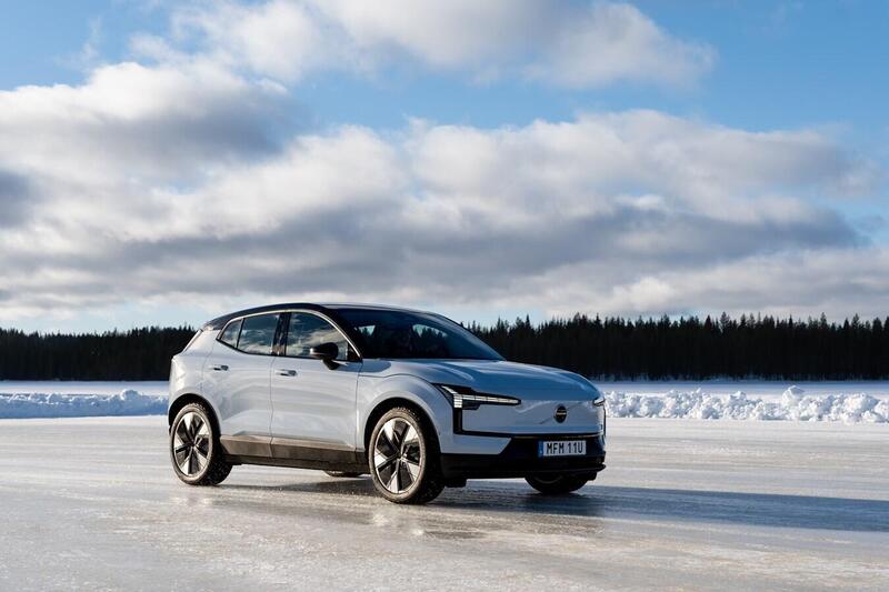 Volvo EX30