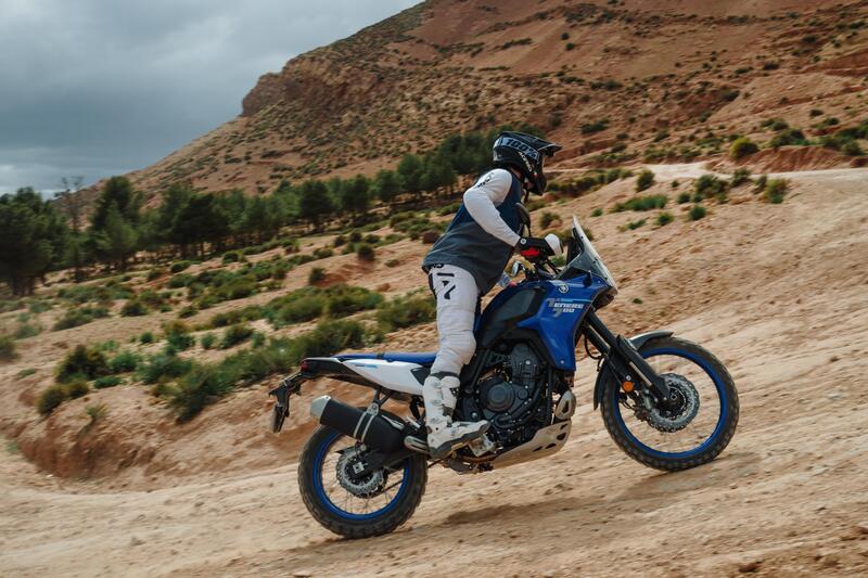 La nuova Yamaha T&eacute;n&eacute;r&eacute; 700 2025 &egrave; arrivata in concessionaria