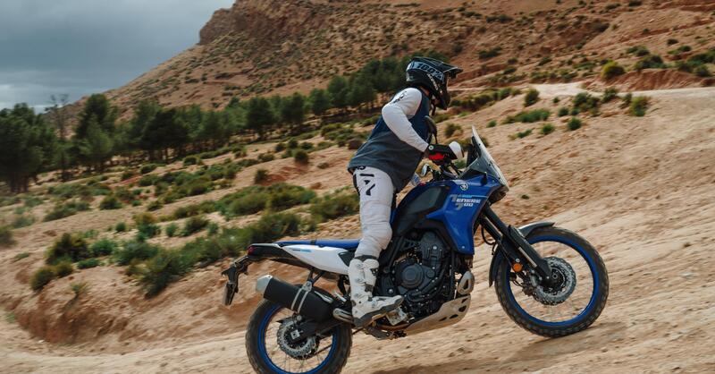La nuova Yamaha T&eacute;n&eacute;r&eacute; 700 2025 &egrave; arrivata in concessionaria