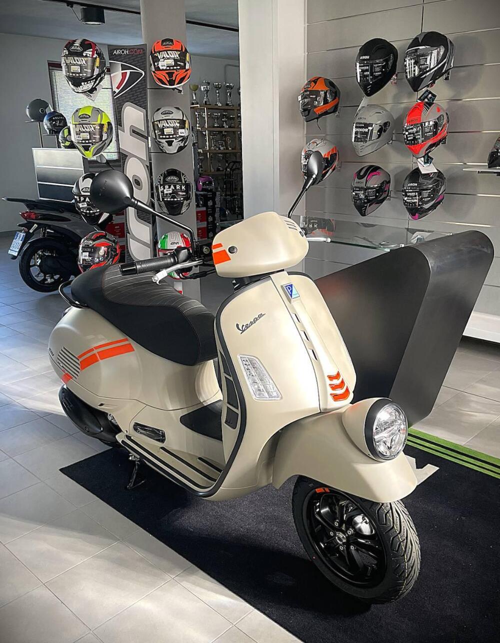 Vespa GTV 310 (2025) (2)