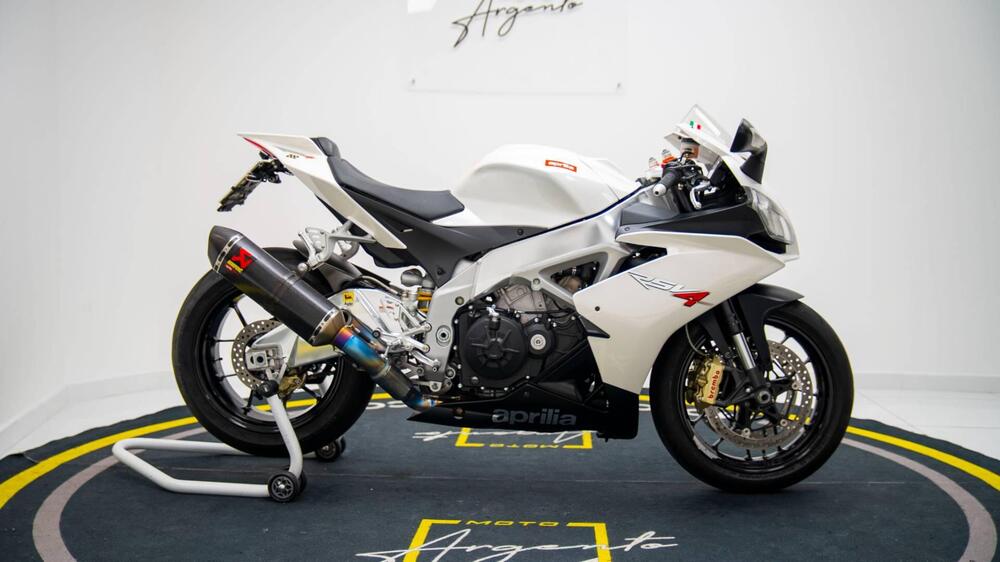 Aprilia RSV4 Factory (2009 - 12) (3)