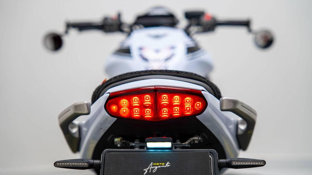 Kawasaki ER-6N (2006 - 09) (16)